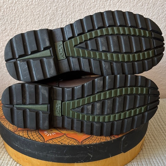 UGG Brown and Tan Winter Boots - Picture 4 of 6